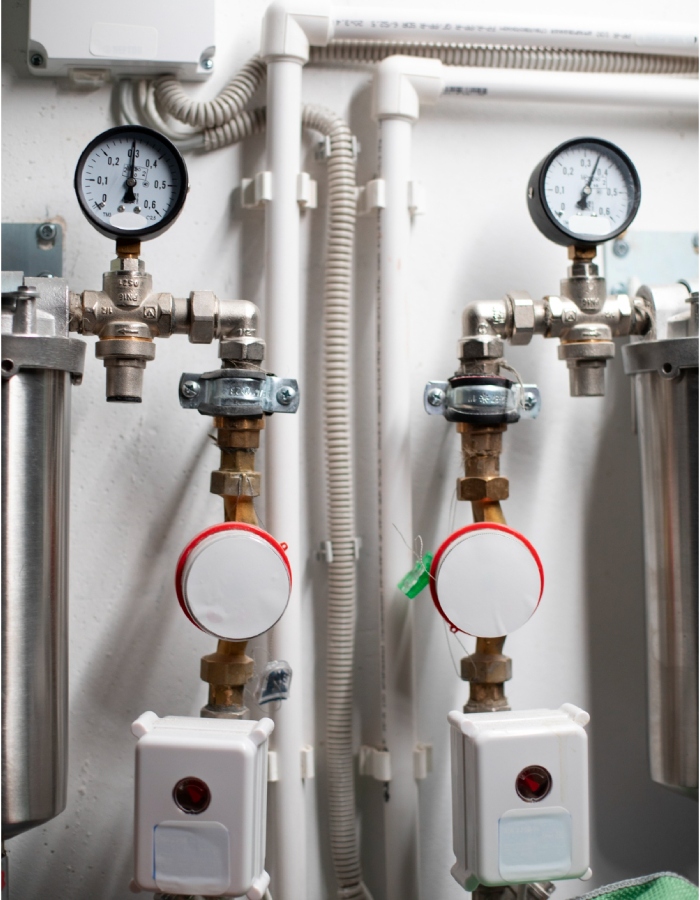 Réseau de chauffage avec manomètres